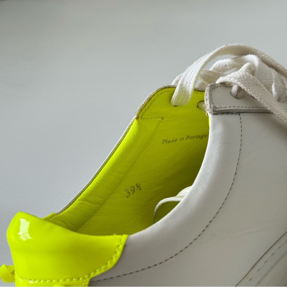 Givenchy White and Neon Green Sneakers, Size 39,5, Authentic - Picture 10 of 10